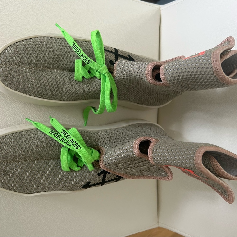 OFF-WHITE - Picture 11 of 12